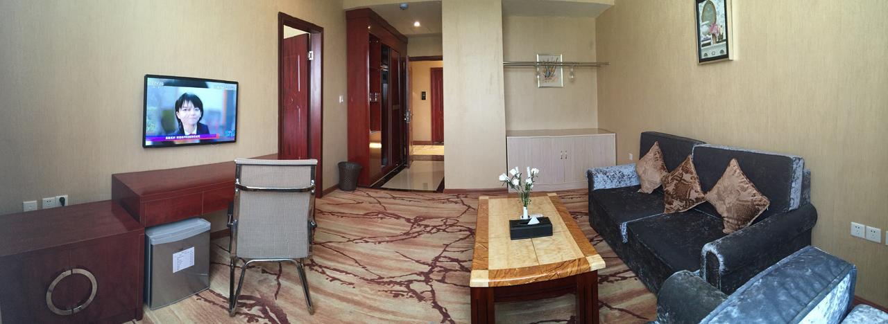 Apollo Hotel Yangon Dış mekan fotoğraf